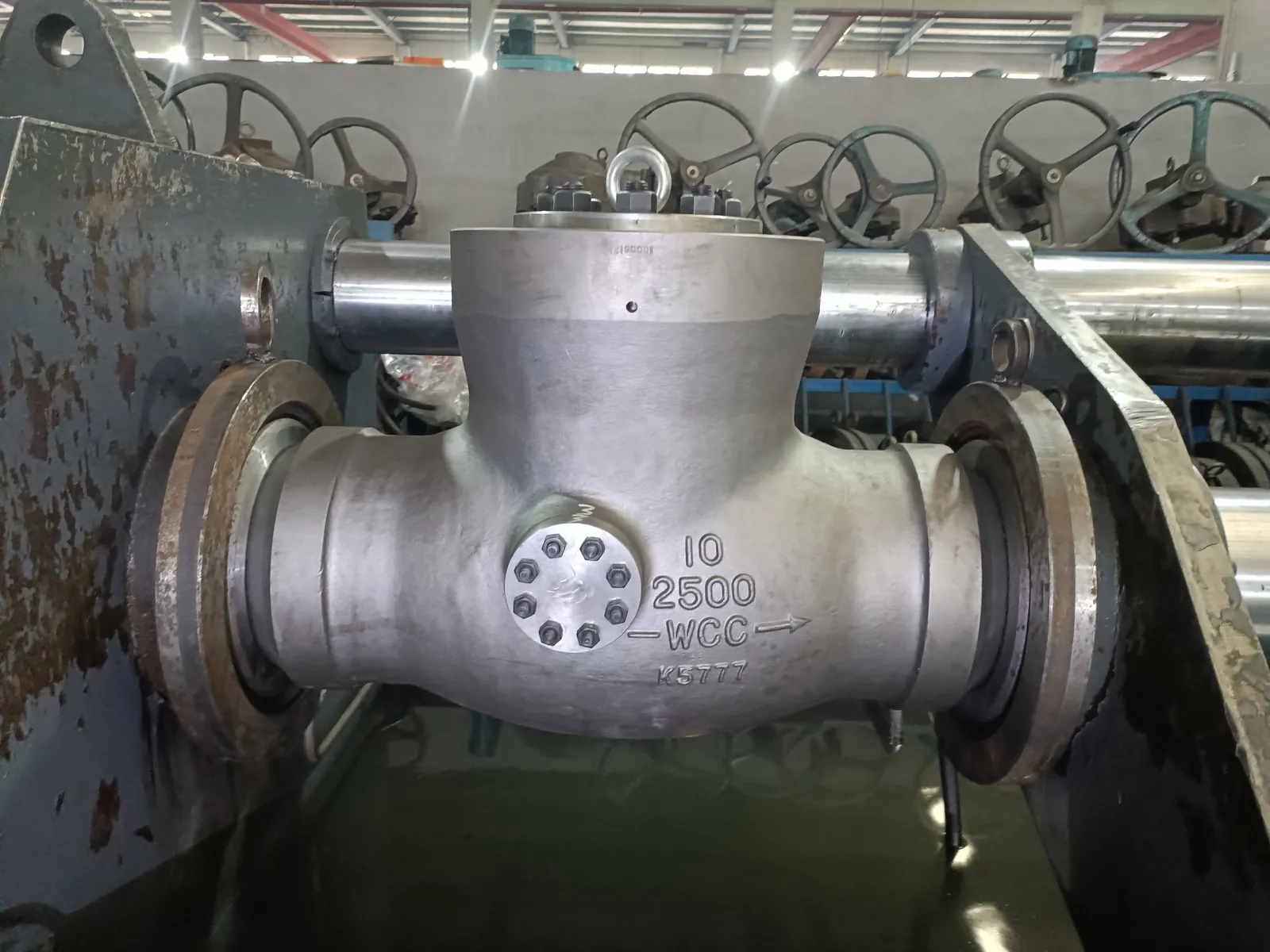 NPS 10 Class 2500 check valve mounted in the Dervos hydrostatic test rig